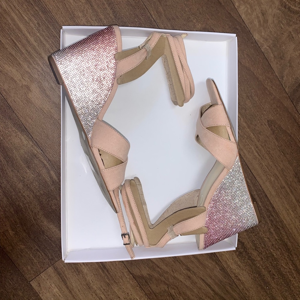 Jessica Simpson blush wedges size 9.